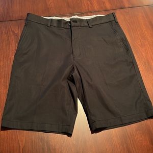 Walter Hagen Size 34 golf shorts - set of 4